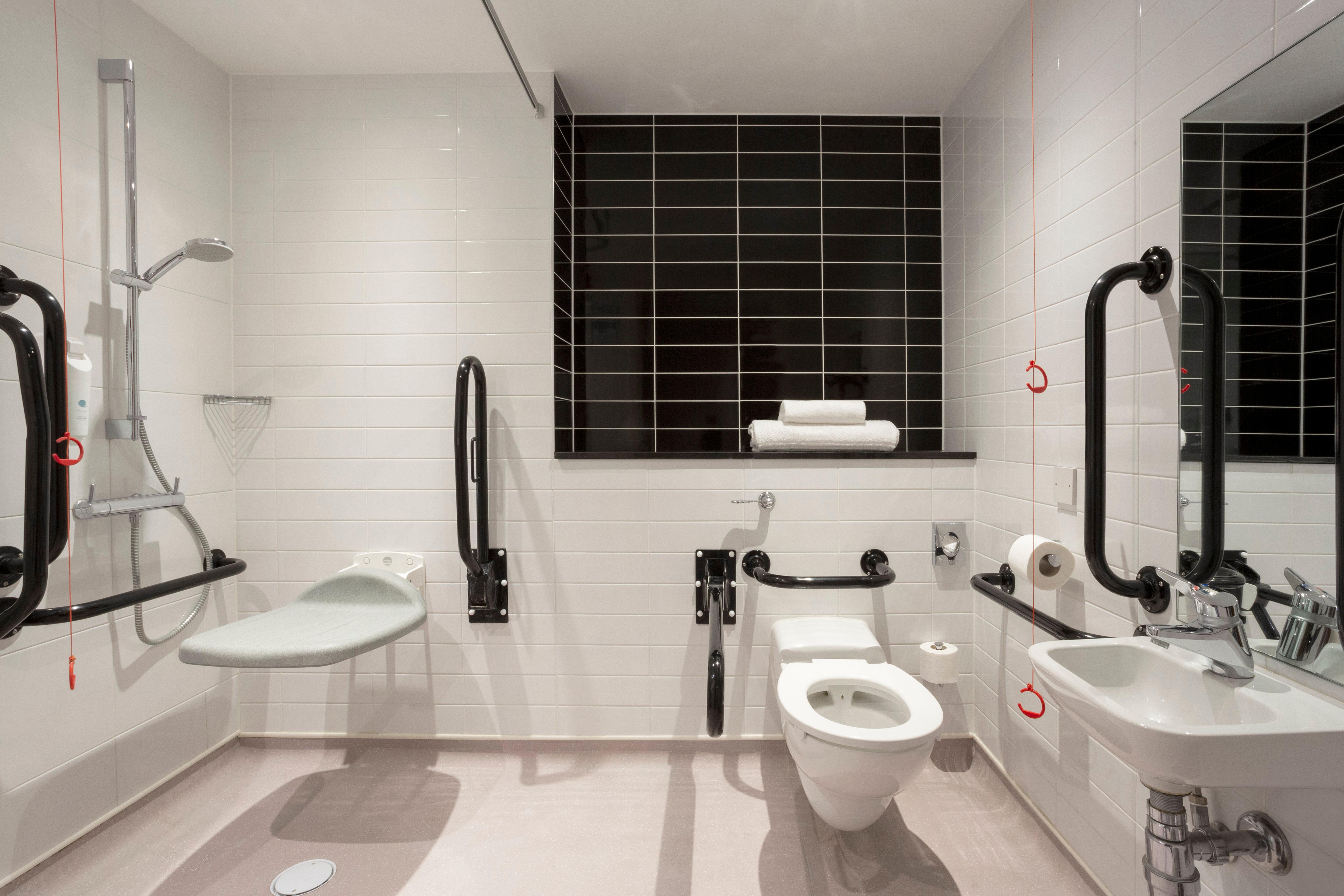 Holiday Inn Express Dunstable, An Ihg Hotel Екстериор снимка